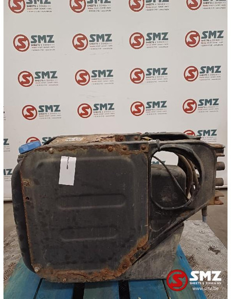 Renault Occ AdBluetank + AdBlueniveausensor Renault - Подготовка топлива для Грузовиков: фото 3 Renault Occ AdBluetank + AdBlueniveausensor Renault - Подготовка топлива для Грузовиков: фото 3