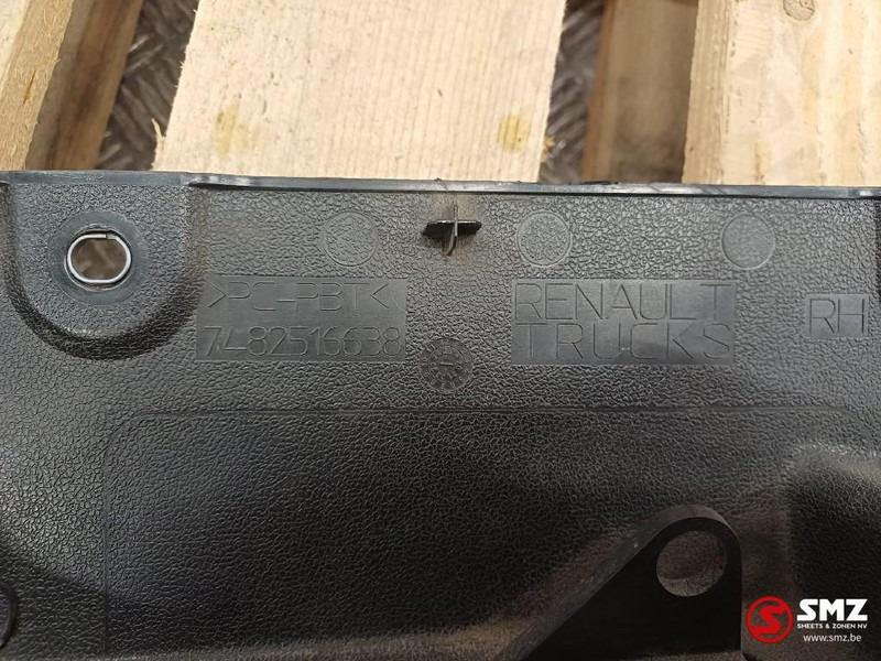 Renault Occ deurverlenging binnenkant rechts Renault - Дверь и запчасти для Грузовиков: фото 5 Renault Occ deurverlenging binnenkant rechts Renault - Дверь и запчасти для Грузовиков: фото 5