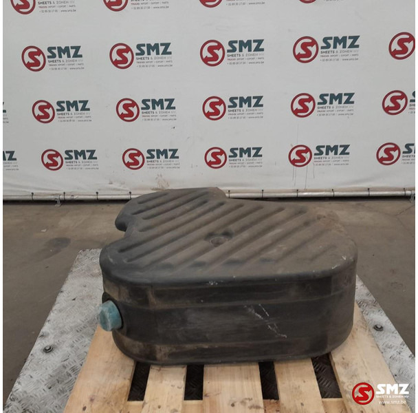 Scania Occ AdBluetank + AdBlueniveausensor Scania - Подготовка топлива для Грузовиков: фото 2 Scania Occ AdBluetank + AdBlueniveausensor Scania - Подготовка топлива для Грузовиков: фото 2