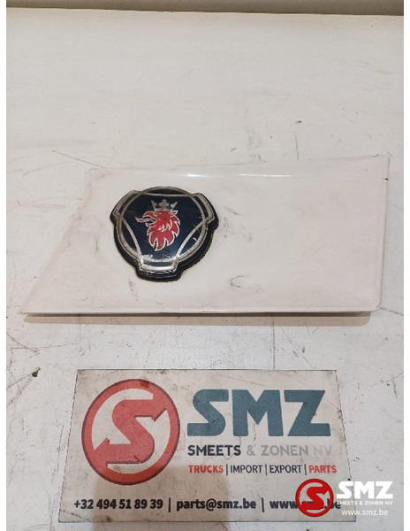 Scania Occ grille paneel met logo Scania - Решётка радиатора для Грузовиков: фото 1 Scania Occ grille paneel met logo Scania - Решётка радиатора для Грузовиков: фото 1