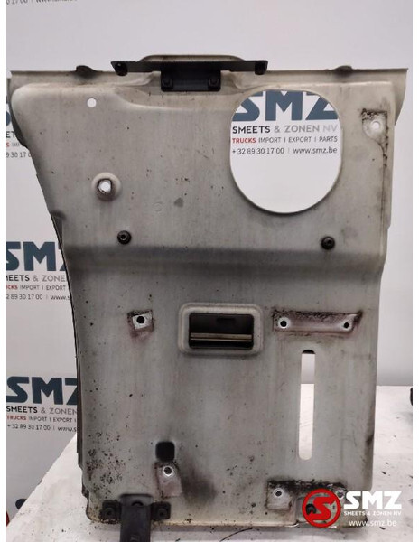 Scania Occ opstapbak links Scania P,G,R,T-series - Кабина и интерьер для Грузовиков: фото 3 Scania Occ opstapbak links Scania P,G,R,T-series - Кабина и интерьер для Грузовиков: фото 3