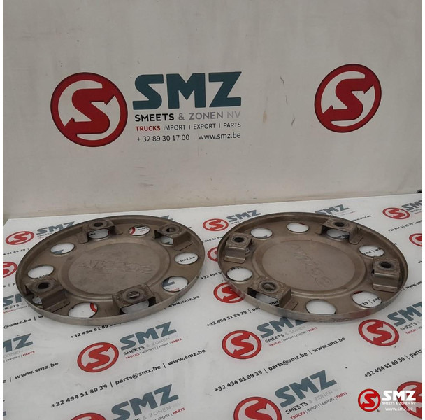 Scania Occ set van 2 wieldeksels Scania - Колесный диск для Грузовиков: фото 2 Scania Occ set van 2 wieldeksels Scania - Колесный диск для Грузовиков: фото 2