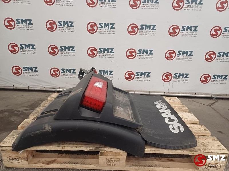 Scania Occ spatbord + spatbordbeugel linksachteraan Scani - Кузов и экстерьер для Грузовиков: фото 4 Scania Occ spatbord + spatbordbeugel linksachteraan Scani - Кузов и экстерьер для Грузовиков: фото 4