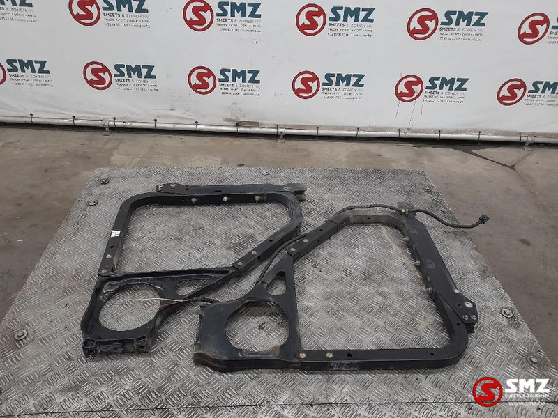 Volvo Occ 2 sideskirtbeugels Volvo - Рама/ Шасси для Грузовиков: фото 2 Volvo Occ 2 sideskirtbeugels Volvo - Рама/ Шасси для Грузовиков: фото 2