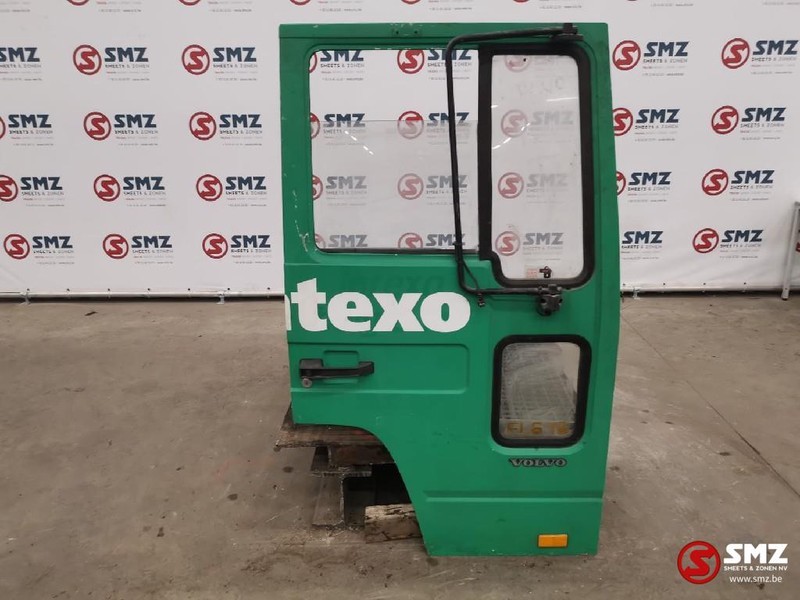 Volvo Occ Deur rechts Volvo FL6 - Дверь и запчасти для Грузовиков: фото 1 Volvo Occ Deur rechts Volvo FL6 - Дверь и запчасти для Грузовиков: фото 1