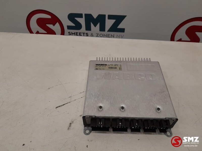 Wabco Occ ECU besturingseenheid Wabco 4461350030 - Блок управления для Грузовиков: фото 2 Wabco Occ ECU besturingseenheid Wabco 4461350030 - Блок управления для Грузовиков: фото 2