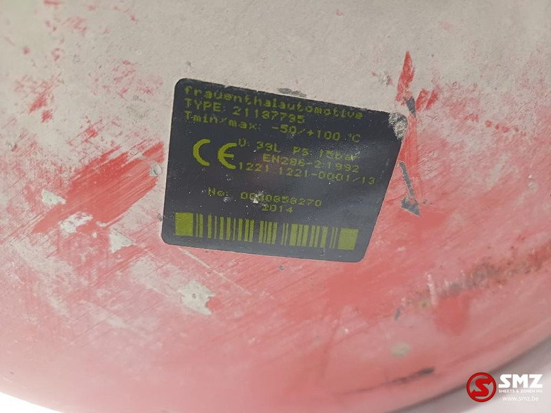 Volvo Occ luchtketel 39L 15Bar Volvo - Запчасти для Грузовиков: фото 3 Volvo Occ luchtketel 39L 15Bar Volvo - Запчасти для Грузовиков: фото 3