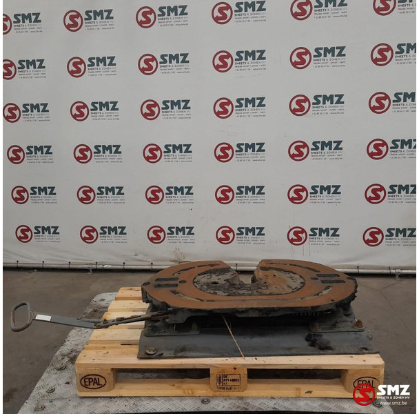 Jost Occ koppelschotel JSK40 + montageplaat Jost - Седло для Грузовиков: фото 3 Jost Occ koppelschotel JSK40 + montageplaat Jost - Седло для Грузовиков: фото 3