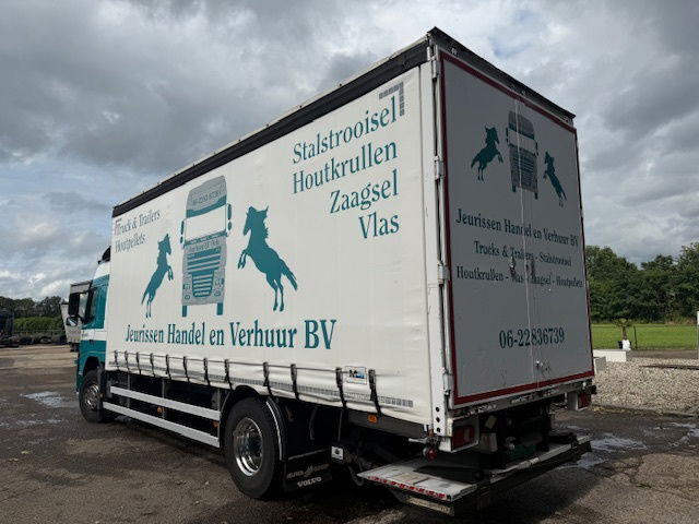 Volvo FM 330 - Тентованный грузовик: фото 4 Volvo FM 330 - Тентованный грузовик: фото 4