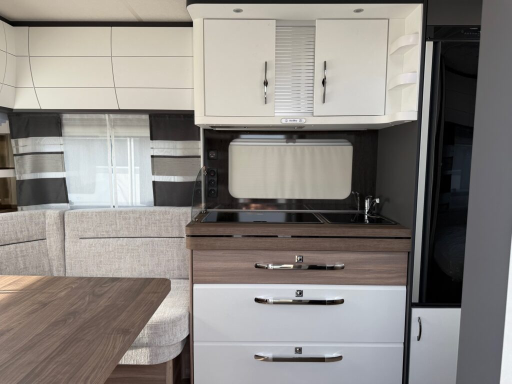 EXCELLENT EDITION 460 UFe 2025 - Прицеп дача: фото 5 EXCELLENT EDITION 460 UFe 2025 - Прицеп дача: фото 5