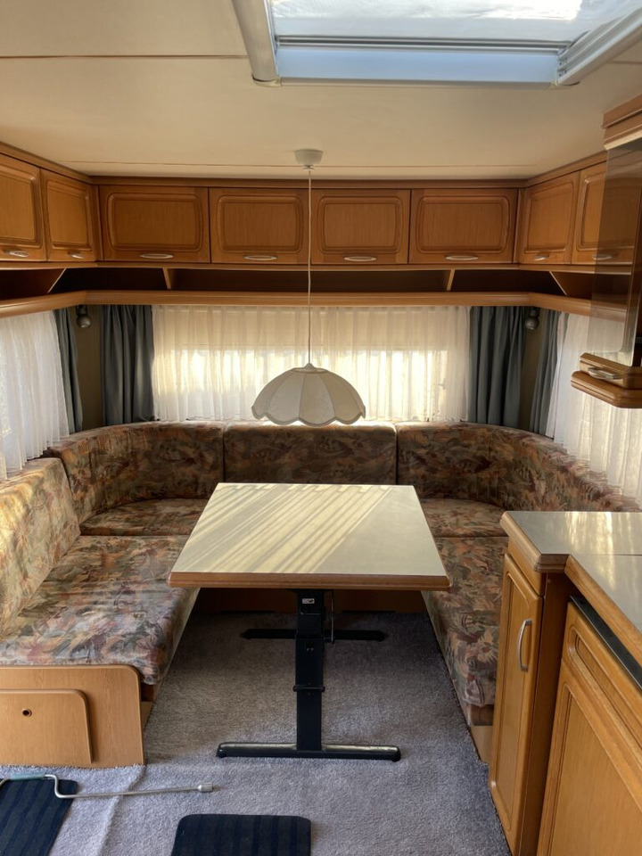 Прицеп дача Hobby 560 UL Prestige 1998: фото 13 Прицеп дача Hobby 560 UL Prestige 1998: фото 13