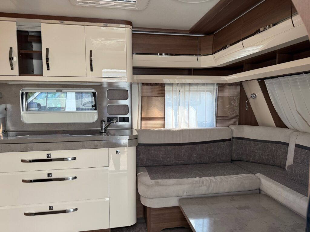 Hobby 720 KWFU Prestige 2020 - Прицеп дача: фото 5 Hobby 720 KWFU Prestige 2020 - Прицеп дача: фото 5