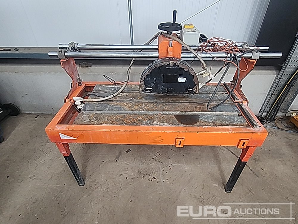 110 Volt Stone Bench Saw - Строительное оборудование: фото 2 110 Volt Stone Bench Saw - Строительное оборудование: фото 2