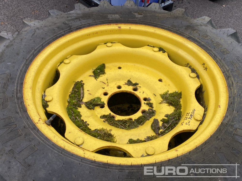 14.9-28 Pirelli Tyre & Rim (2 of) - Шина: фото 5 14.9-28 Pirelli Tyre & Rim (2 of) - Шина: фото 5