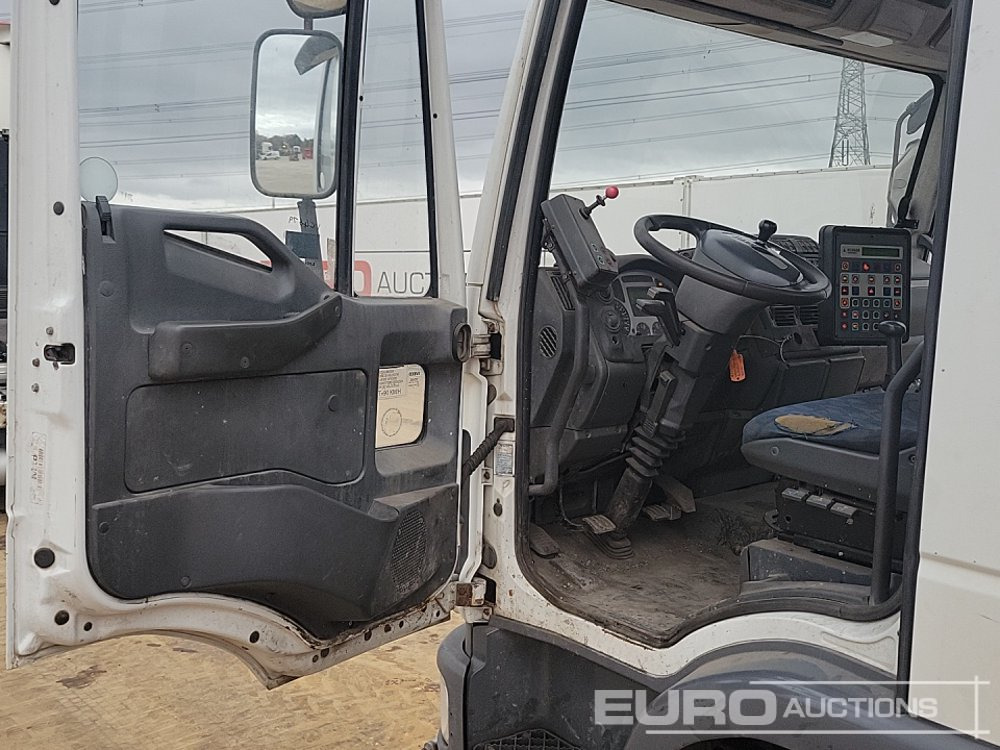 Подметально-уборочная машина 2006 Iveco ML75E17S: фото 34