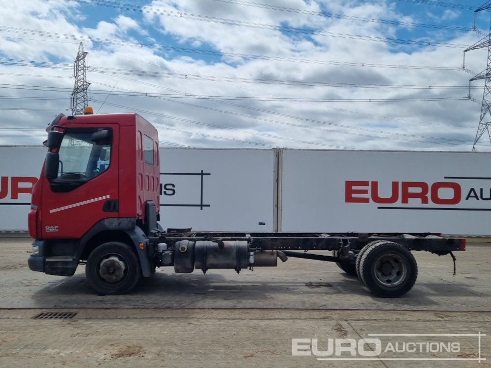 2009 DAF LF45.140 - Грузовик-шасси: фото 2 2009 DAF LF45.140 - Грузовик-шасси: фото 2