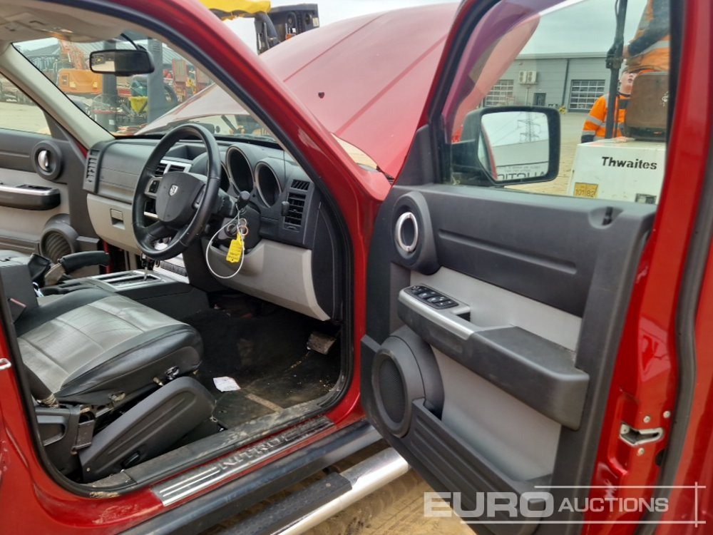 Внедорожник 2009 Dodge Nitro: фото 26