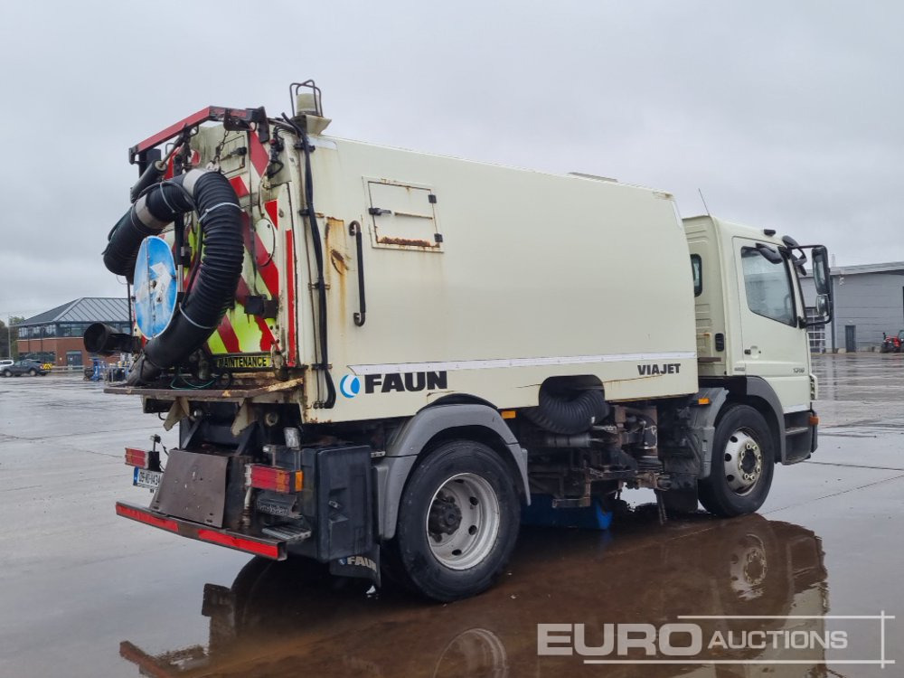 2009 Mercedes Atego 1318 - Подметально-уборочная машина: фото 5 2009 Mercedes Atego 1318 - Подметально-уборочная машина: фото 5