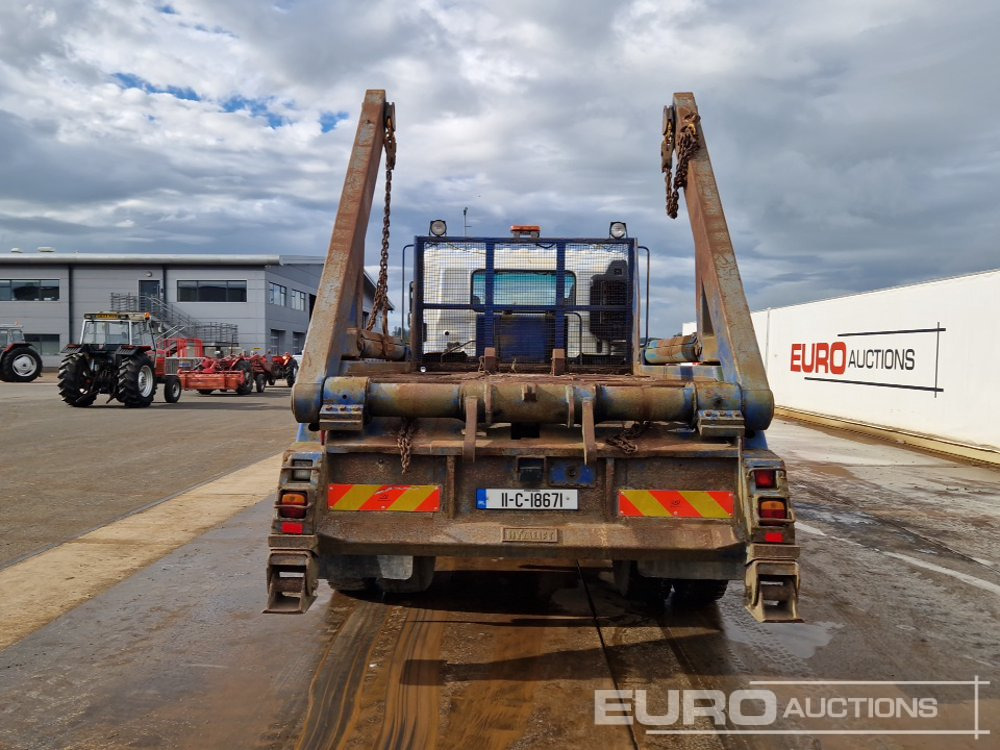 2011 Hino 500 - Портальный бункеровоз: фото 4 2011 Hino 500 - Портальный бункеровоз: фото 4