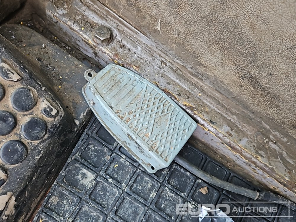 Мини-экскаватор 2011 Hyundai R55-7: фото 47