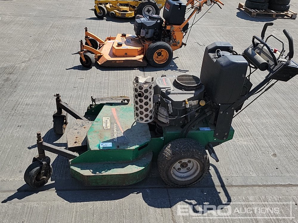 2011 Ransomes Pedestrian Petrol Lawn Mower, Kawasaki Engine - Строительное оборудование: фото 2 2011 Ransomes Pedestrian Petrol Lawn Mower, Kawasaki Engine - Строительное оборудование: фото 2