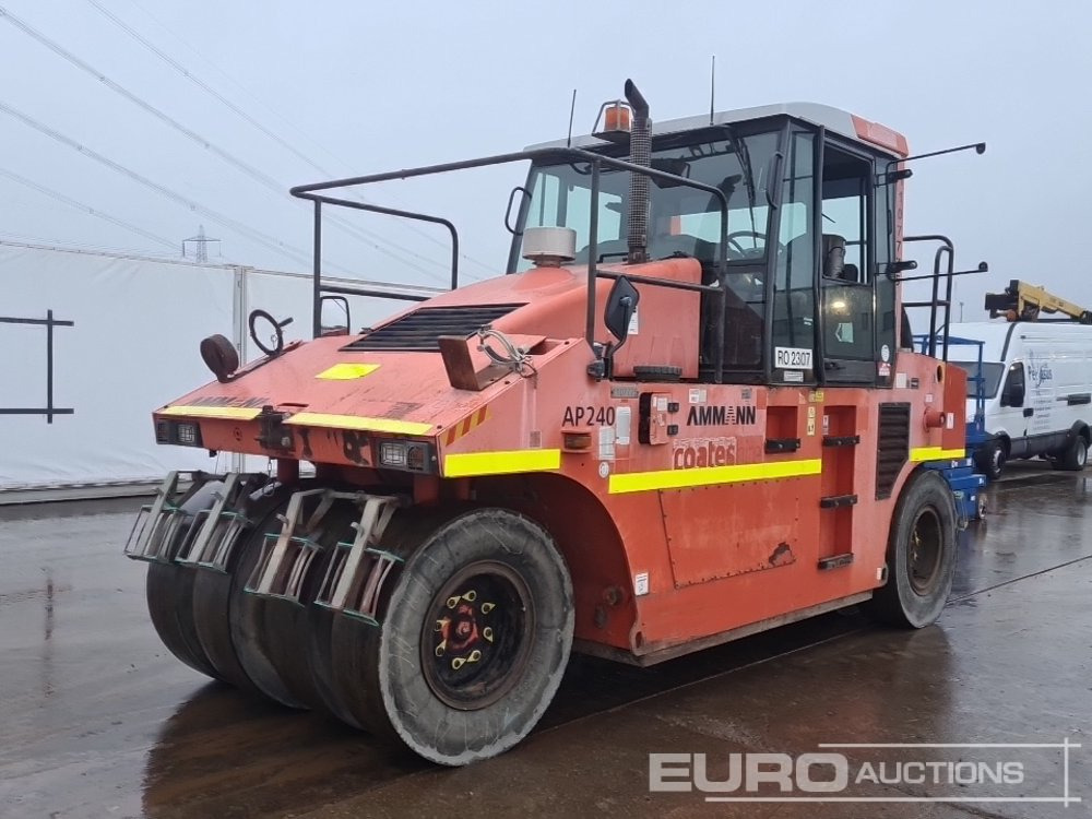 2012 Ammann AP240 - Каток: фото 1 2012 Ammann AP240 - Каток: фото 1