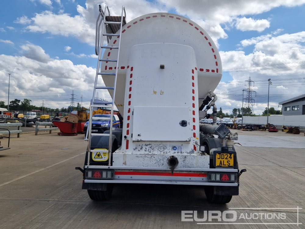 2013 Feldbinder Tri Axle Tanker Trailer - Полуприцеп-цистерна: фото 4 2013 Feldbinder Tri Axle Tanker Trailer - Полуприцеп-цистерна: фото 4