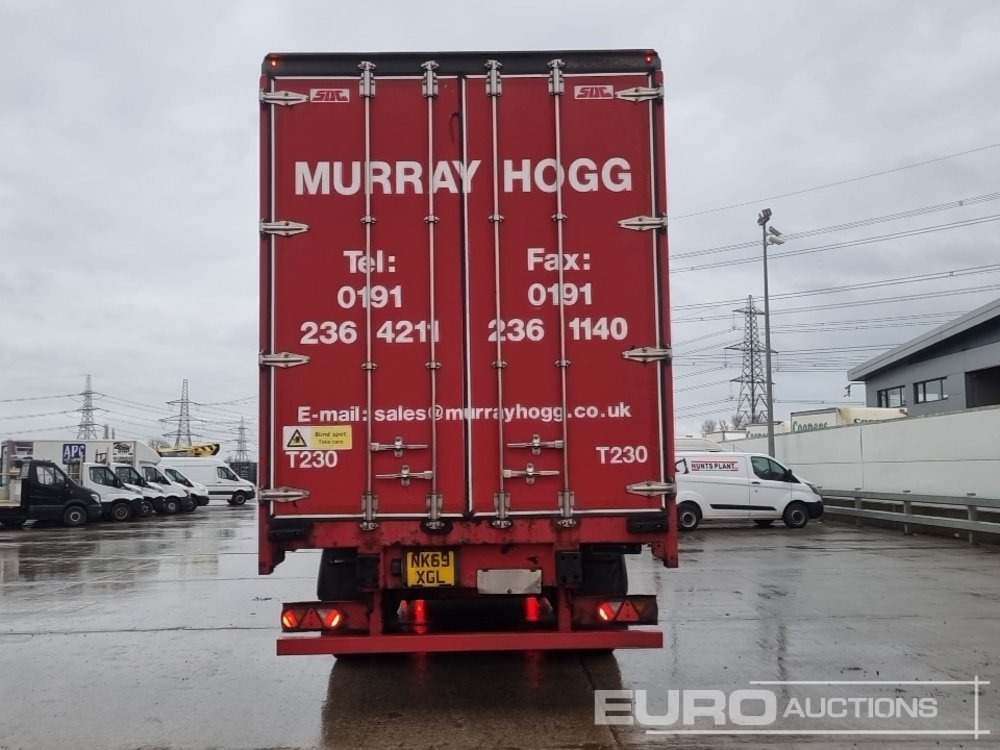 2013 SDC Tri Axle Curtainsider Trailer - Тентованный полуприцеп: фото 4 2013 SDC Tri Axle Curtainsider Trailer - Тентованный полуприцеп: фото 4