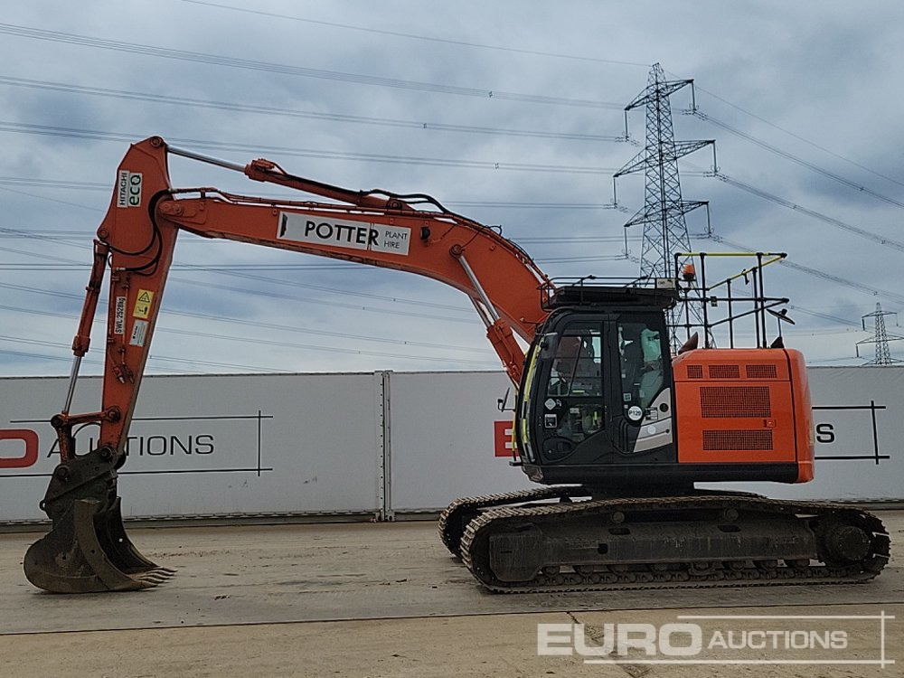 2014 Hitachi ZX225USRLC-5B - Гусеничный экскаватор: фото 2 2014 Hitachi ZX225USRLC-5B - Гусеничный экскаватор: фото 2