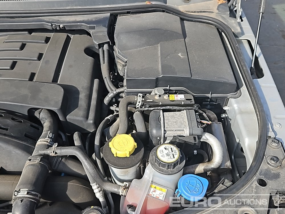 Легковой автомобиль 2014 Land Rover Discovery 4 SDV6: фото 16