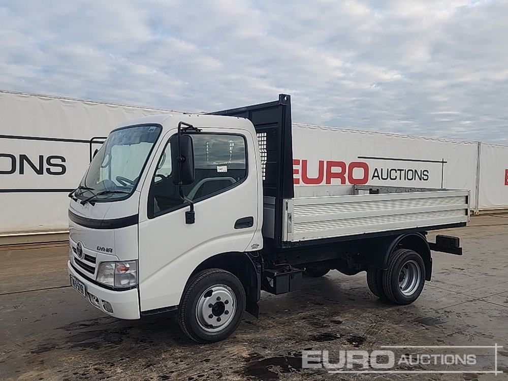 2014 Toyota Dyna - Грузовик бортовой/ Платформа: фото 1 2014 Toyota Dyna - Грузовик бортовой/ Платформа: фото 1