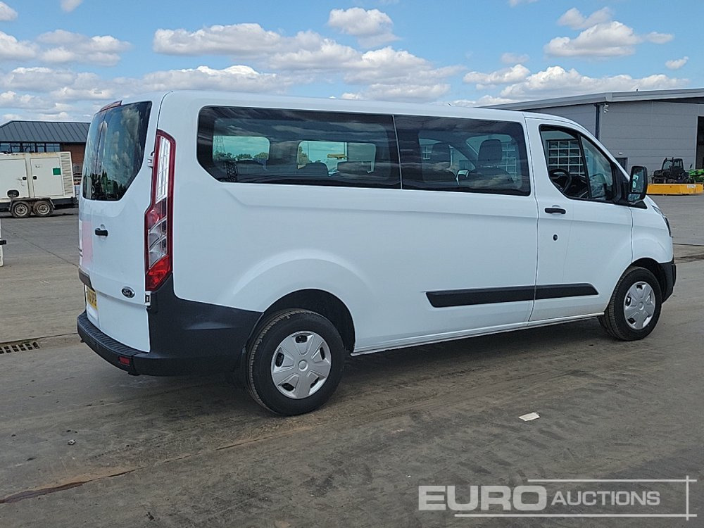 2015 Ford Transit Custom 310 - Микроавтобус, Пассажирский фургон: фото 5 2015 Ford Transit Custom 310 - Микроавтобус, Пассажирский фургон: фото 5