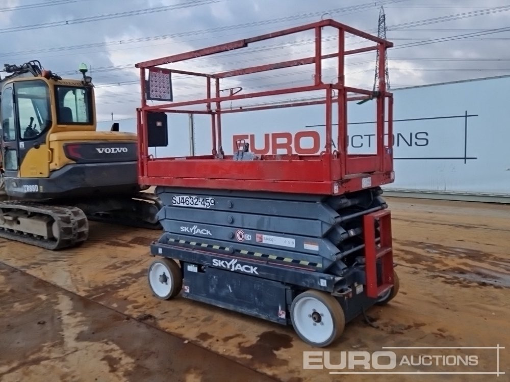 2015 SkyJack SJ4632 - Ножничный подъемник: фото 3 2015 SkyJack SJ4632 - Ножничный подъемник: фото 3