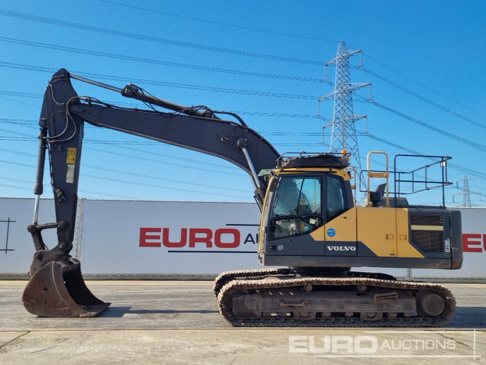 2015 Volvo EC220EL - Гусеничный экскаватор: фото 2 2015 Volvo EC220EL - Гусеничный экскаватор: фото 2