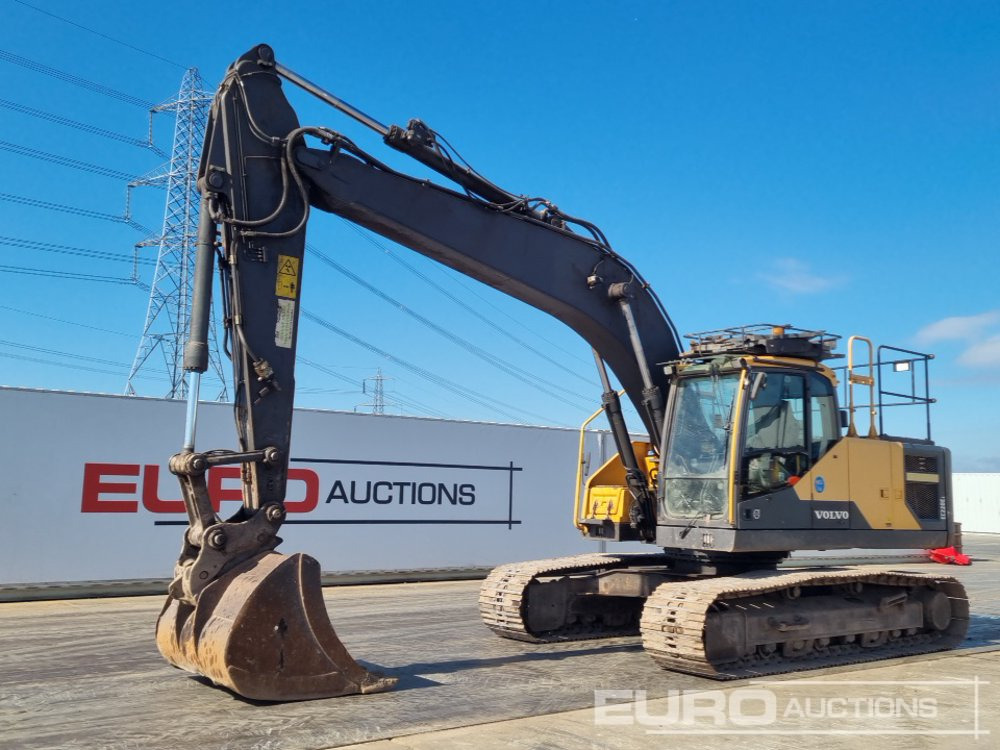 2015 Volvo EC220EL - Гусеничный экскаватор: фото 1 2015 Volvo EC220EL - Гусеничный экскаватор: фото 1