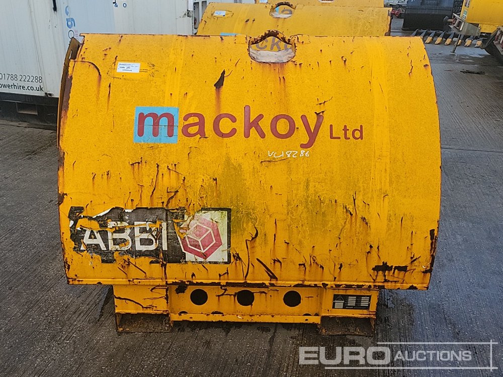 2015 Western 950 Litre - Резервуар для хранения: фото 2 2015 Western 950 Litre - Резервуар для хранения: фото 2