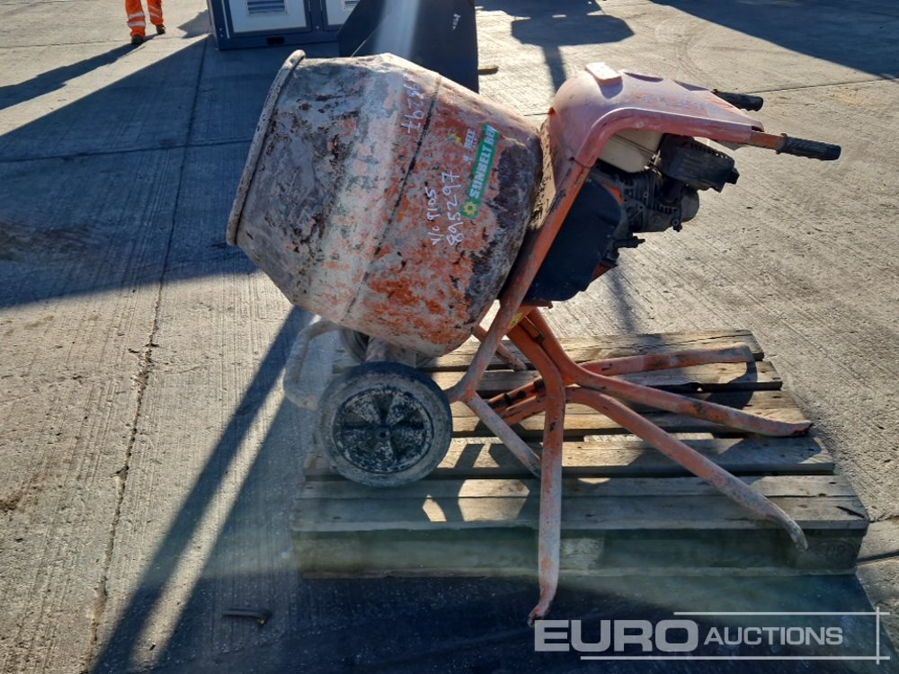 2016 Belle Petrol Cement Mixer, Honda Engine - Бетономешалка: фото 4 2016 Belle Petrol Cement Mixer, Honda Engine - Бетономешалка: фото 4