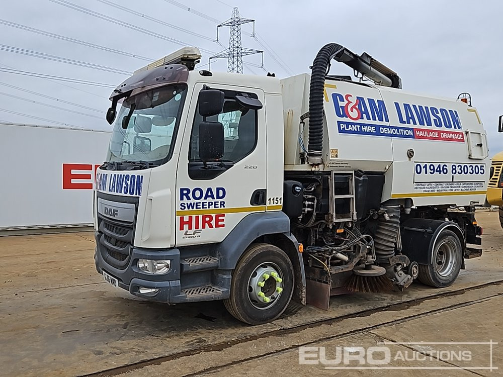 2016 DAF LF220 - Подметально-уборочная машина: фото 1 2016 DAF LF220 - Подметально-уборочная машина: фото 1