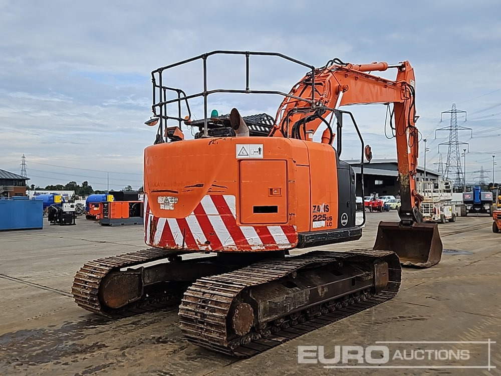 2016 Hitachi ZX225USLC-5B - Гусеничный экскаватор: фото 5 2016 Hitachi ZX225USLC-5B - Гусеничный экскаватор: фото 5