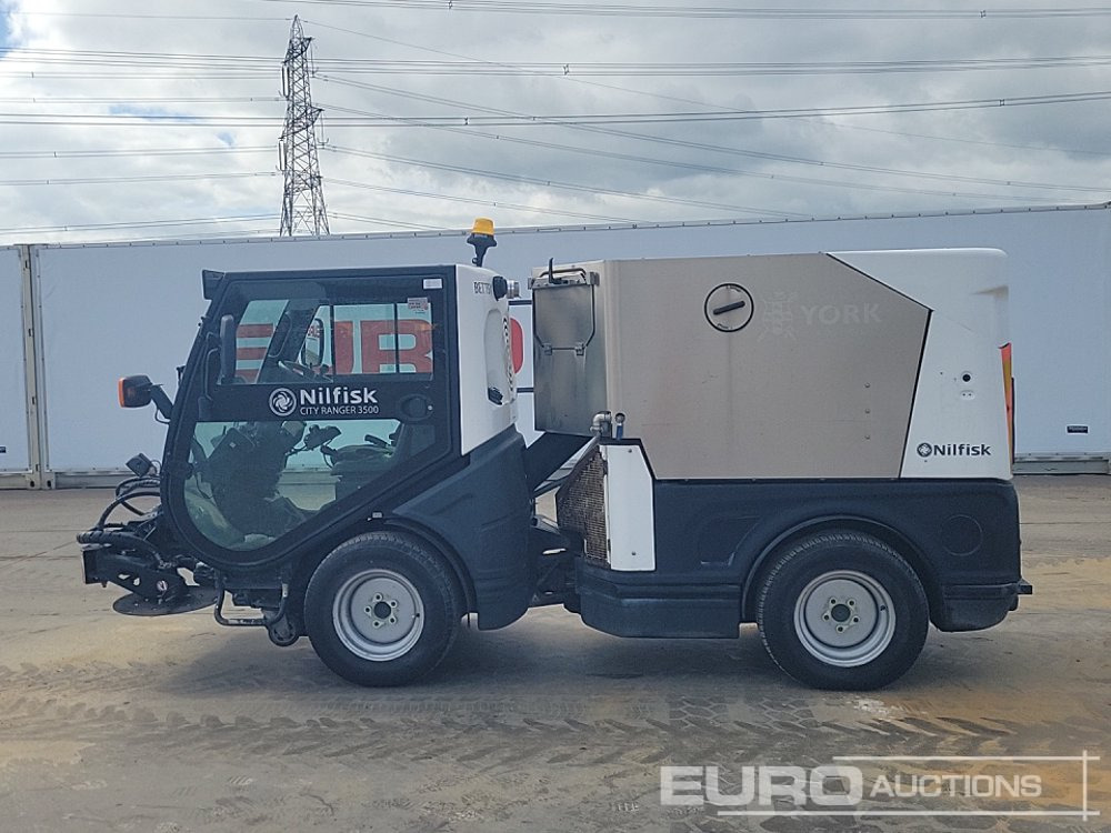 2016 Nilfisk City Ranger 3500 - Подметально-уборочная машина: фото 2 2016 Nilfisk City Ranger 3500 - Подметально-уборочная машина: фото 2