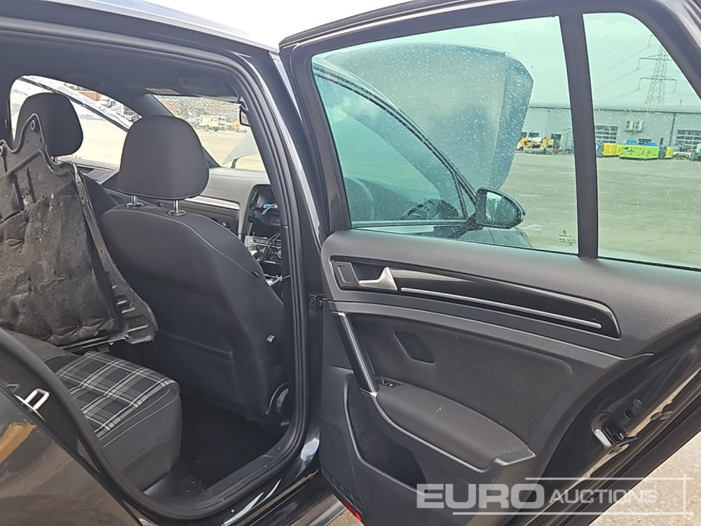 Легковой автомобиль 2016 Volkswagen Golf: фото 25 Легковой автомобиль 2016 Volkswagen Golf: фото 25