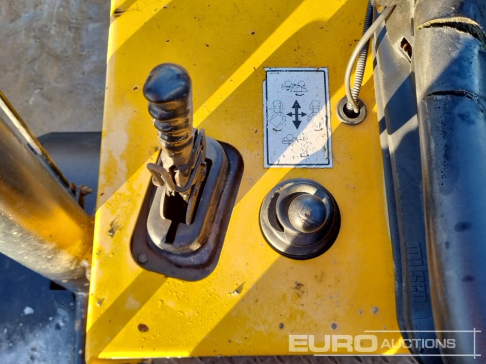 Мини-самосвал 2017 JCB 3TST: фото 30