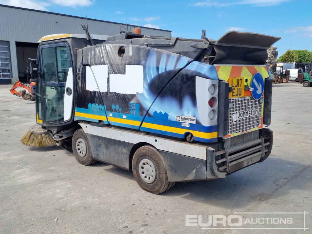 2017 Johnston 4x2 Road Sweeper, Reverse Camera, Automatic Gearbox (Category S Insurance Loss, Runs No Drive) - Подметально-уборочная машина: фото 3 2017 Johnston 4x2 Road Sweeper, Reverse Camera, Automatic Gearbox (Category S Insurance Loss, Runs No Drive) - Подметально-уборочная машина: фото 3