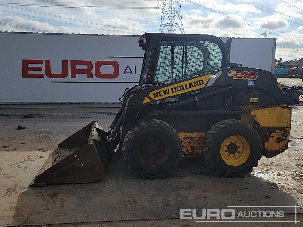 2017 New Holland L218 - Мини-погрузчик с бортовым поворотом: фото 2 2017 New Holland L218 - Мини-погрузчик с бортовым поворотом: фото 2