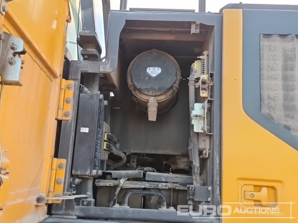 Гусеничный экскаватор 2017 Volvo EC300EL: фото 27 Гусеничный экскаватор 2017 Volvo EC300EL: фото 27