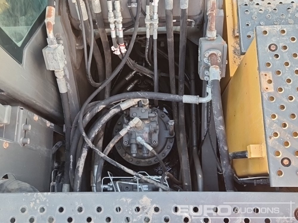 Гусеничный экскаватор 2017 Volvo EC300EL: фото 40 Гусеничный экскаватор 2017 Volvo EC300EL: фото 40