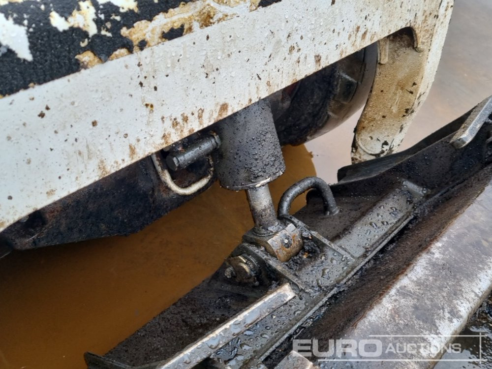 Мини-погрузчик с бортовым поворотом 2018 Bobcat S70: фото 20