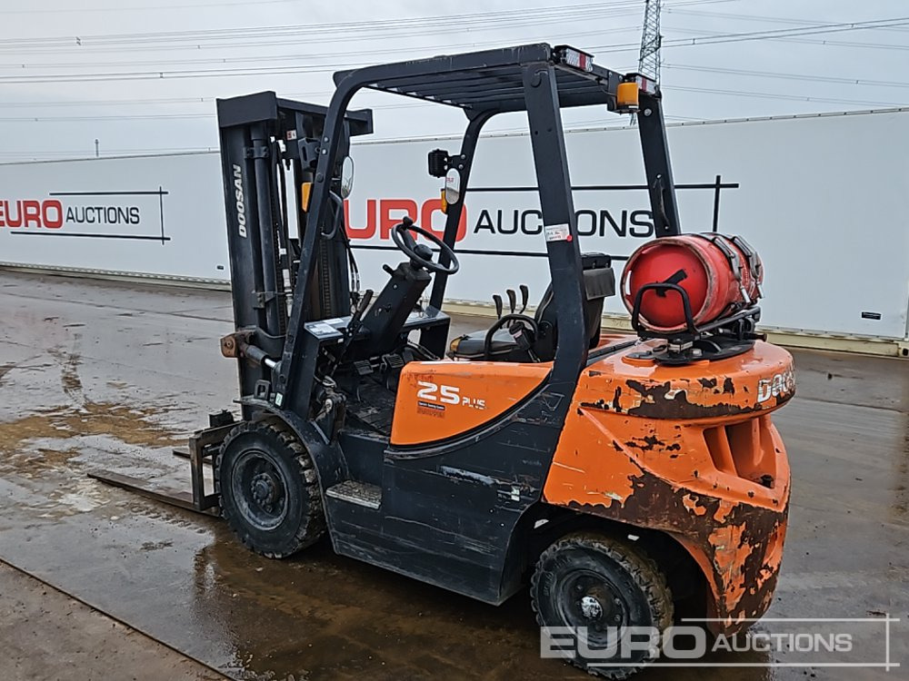 2018 Doosan G25GP - Вилочный погрузчик: фото 3 2018 Doosan G25GP - Вилочный погрузчик: фото 3