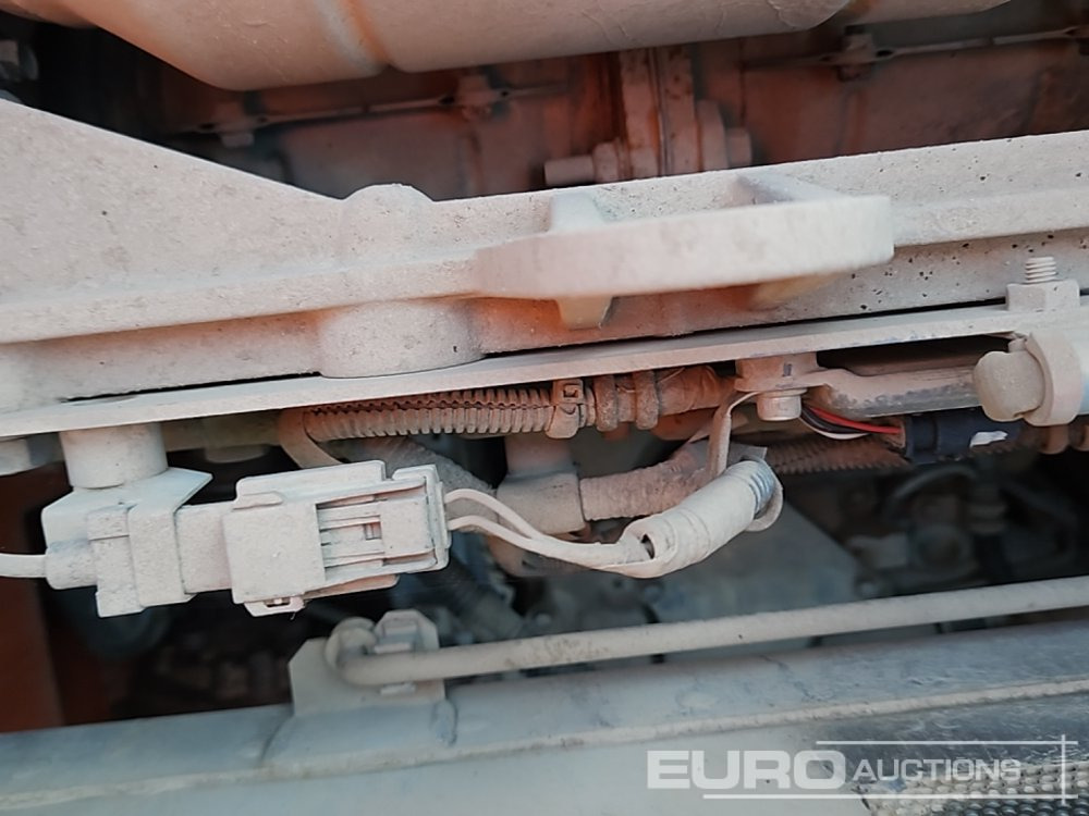 Гусеничный экскаватор 2018 Hitachi ZX135US-6: фото 37 Гусеничный экскаватор 2018 Hitachi ZX135US-6: фото 37