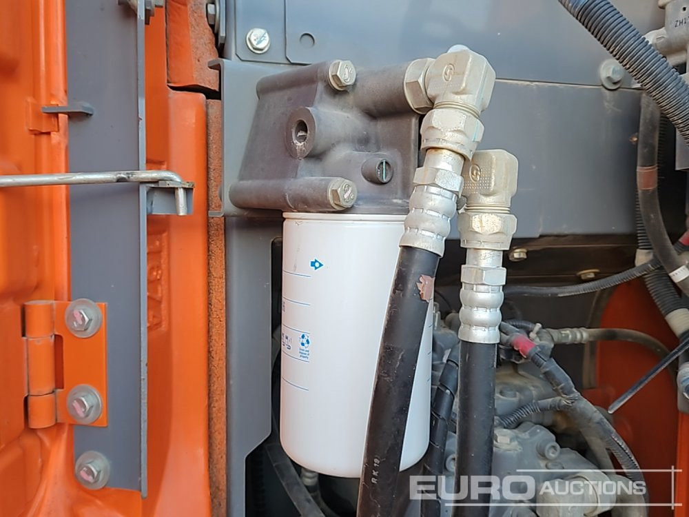 Гусеничный экскаватор 2018 Hitachi ZX135US-6: фото 45 Гусеничный экскаватор 2018 Hitachi ZX135US-6: фото 45